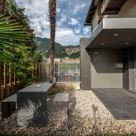 Le Palme Rooms & Breakfast Trient Exterior foto