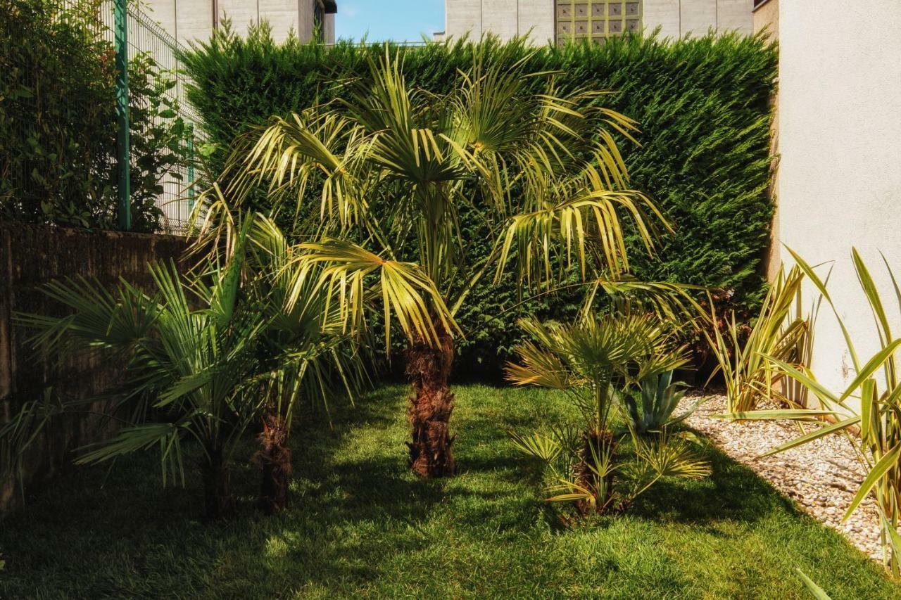 Le Palme Rooms & Breakfast Trient Exterior foto