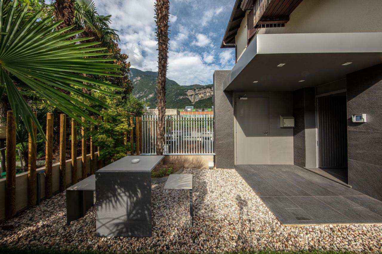 Le Palme Rooms & Breakfast Trient Exterior foto